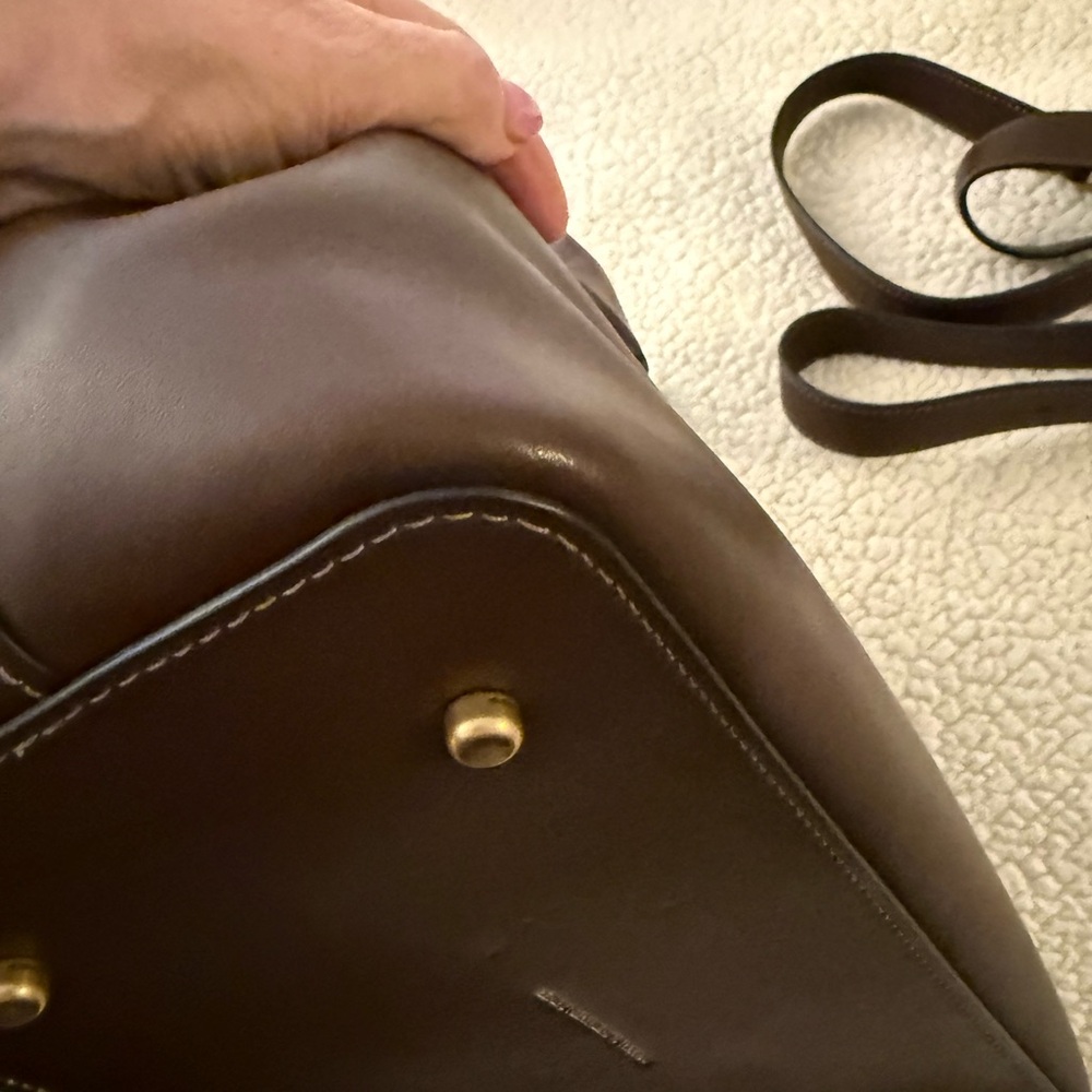 Empire Carryall Bag 26 - Picture 8 of 13